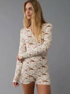 American Eagle x Peanuts Snoopy PJ Romper!!